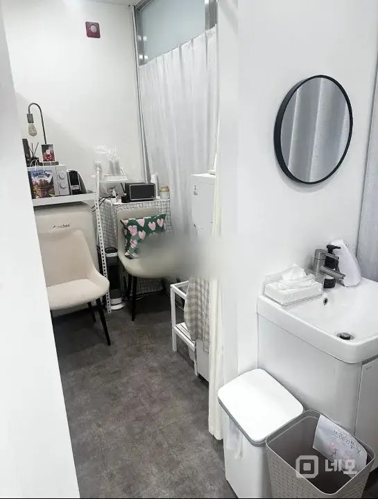 5년차 네일토탈샵 매매(권리금분할가능/월세/보증금 조정가) 매물의 3번째 사진