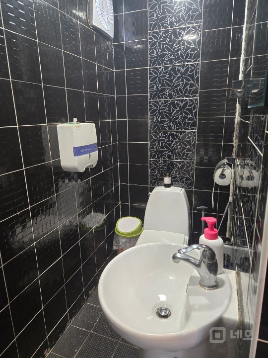 홍제역 3번 출구 초역세권!! 매물의 5번째 사진