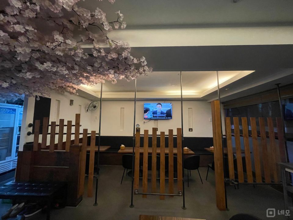 상일동 깔끔한 시설 및 인테리어 맥주호프점 매물의 2번째 사진