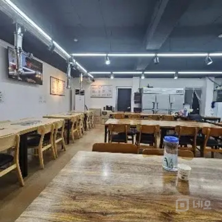 -원종 중앙시장근처에 자리잡고있음- 매물의 2번째 사진