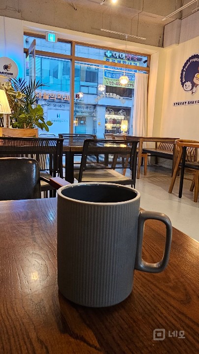 단골 고객 많은 베이커리 카페 매물의 6번째 사진