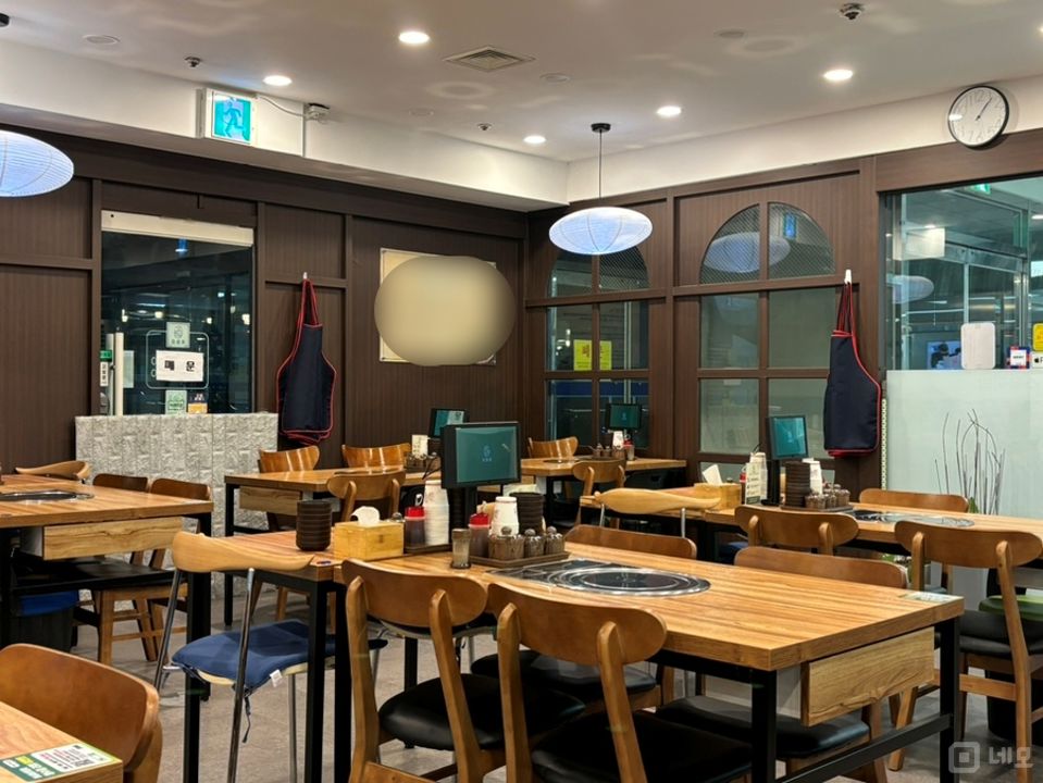구로동 구로디지털단지역 역세권, 시설, 인테리어 완비된 한식집 매물의 2번째 사진