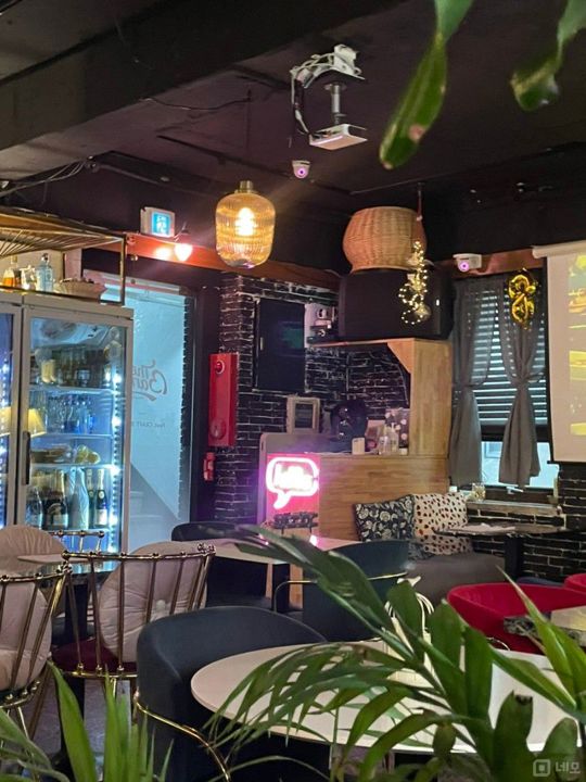 합정역 도보 7분 홍대 상상마당 건너편 호프집 매물의 10번째 사진