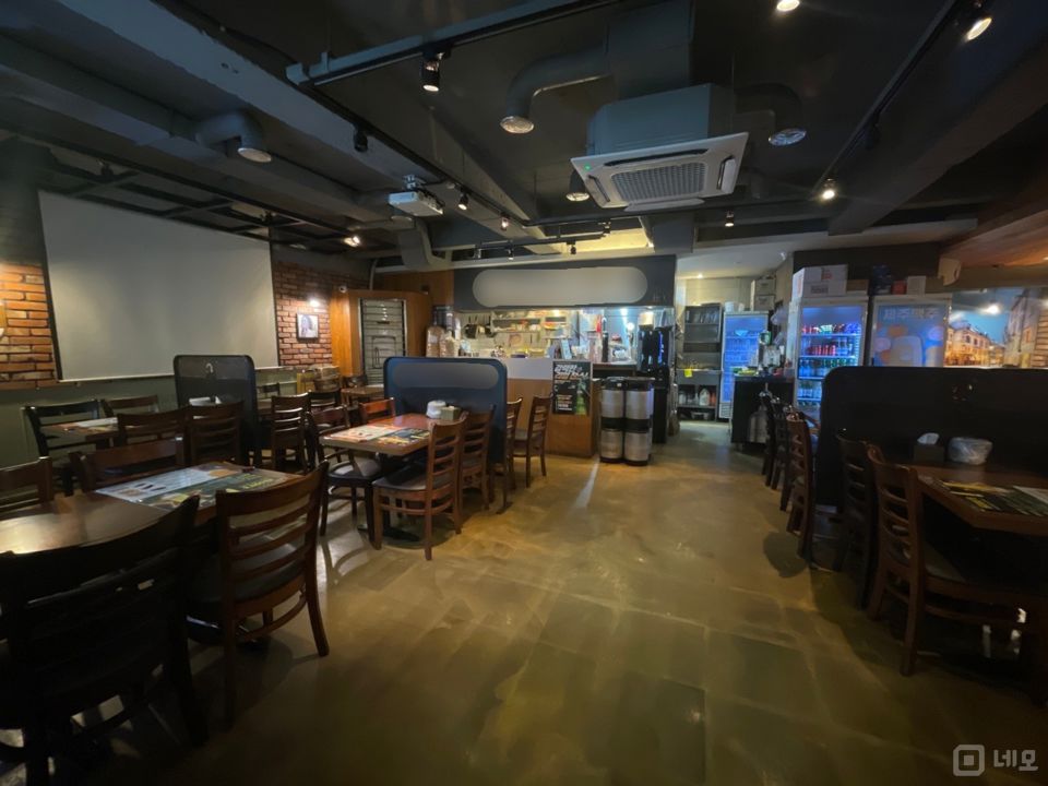 대치동 삼성역 역세권, 시설, 인테리어 완비, 매출 좋은 치킨집 매물의 1번째 사진