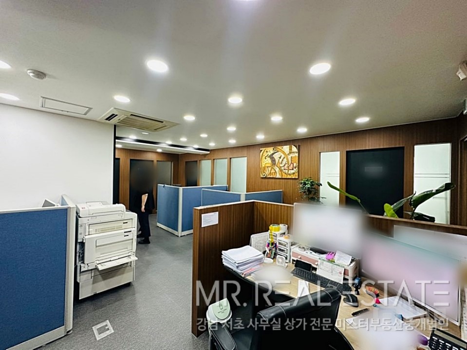 ★세무.변호사.강추★대법원바로옆.서초역1분.지정식주차.가성비ACE 매물의 3번째 사진