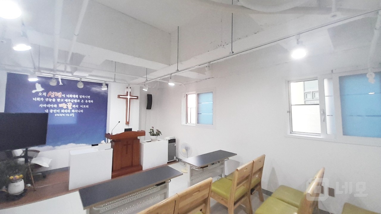 🏢 동교동 신축급 소형 오피스 임대 – 무권리 / 엘리베이터 / 주차 매물의 10번째 사진