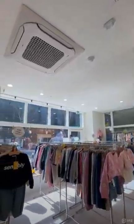 파주시 목동동, 깔끔한 인테리어 완비된 1층 아동복판매점 매물의 1번째 사진