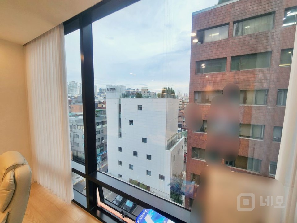 🏢 논현역세권 인테리어 우수 오피스 🏢 매물의 6번째 사진