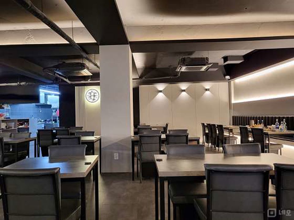 동선동 대학가에 위치한 요리주점 매물의 4번째 사진