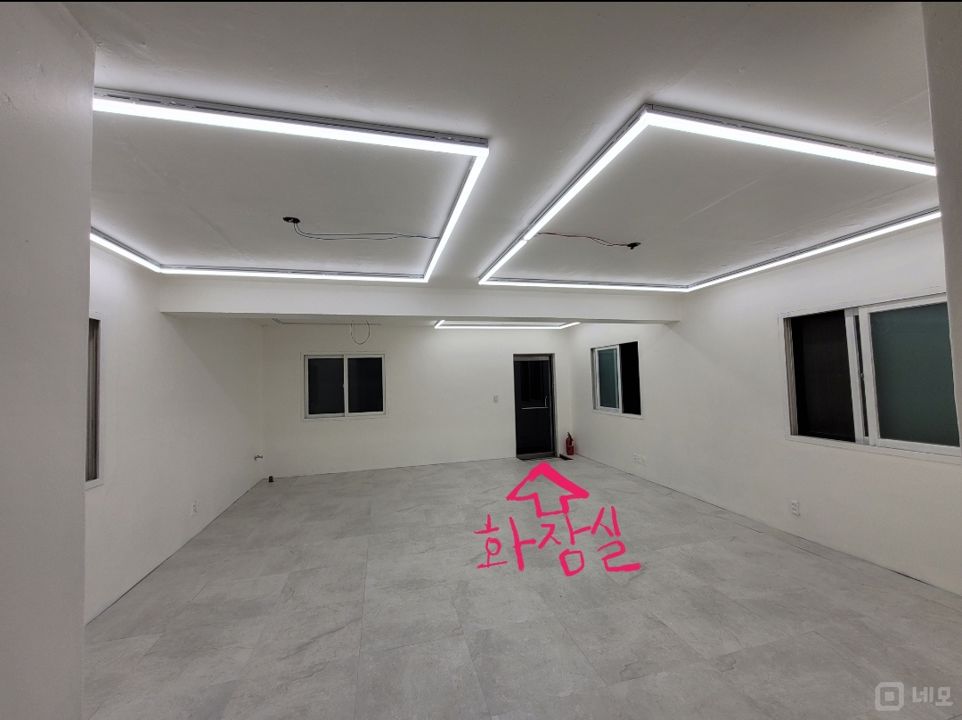 신설동역세권 리모델링된 1층상가 매물의 7번째 사진