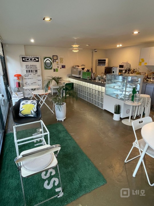 힙한 인스타감성 1인운영 개인카페 매물의 1번째 사진