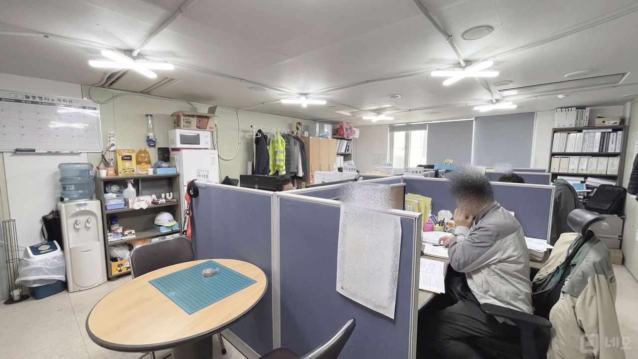 논현역 도보 5분 내 위치 번화가 대로변 사무실 매물의 4번째 사진