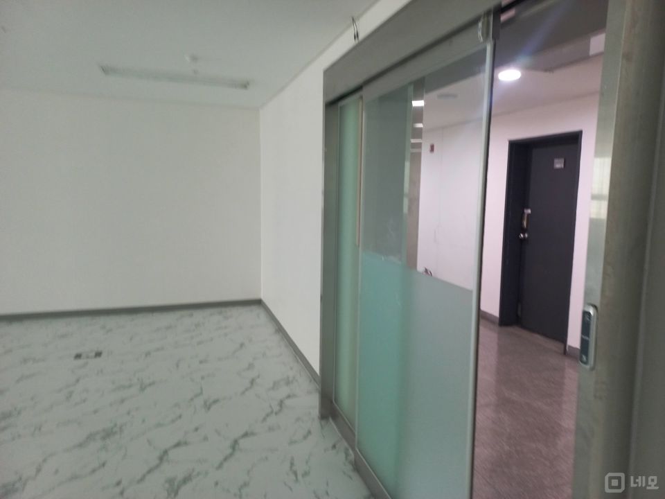 동대문역사문화공원역14번출구 도보 1분거리에 위치한 을지로 6가 사무실 매물의 4번째 사진