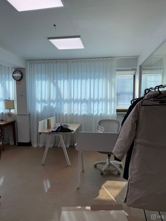 강남역, 역삼역 도보 5분 깔끔한 테헤란로 사무실 매물의 8번째 사진