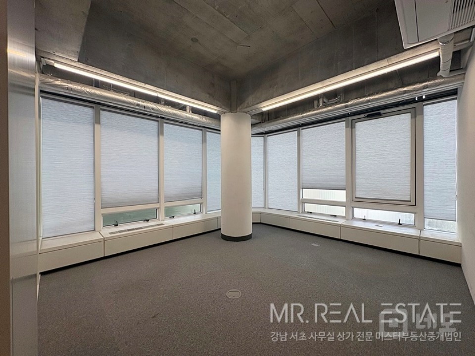 대형ACE 무료3대 방문주차가능 인테리어최상 매물의 12번째 사진