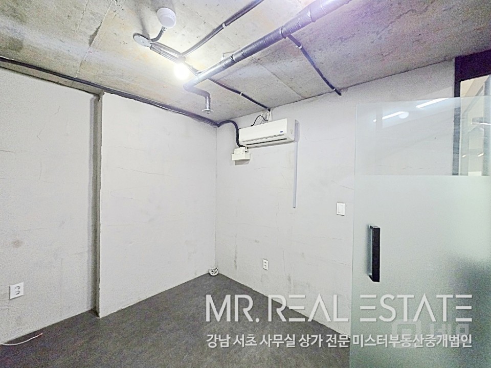 삼성중앙1분.룸7.주차5대.실60p.단독층ACE.가성비 매물의 13번째 사진