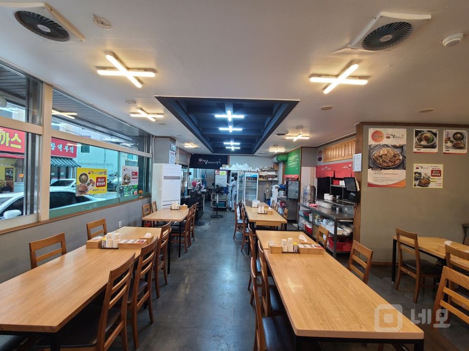 먹자골목 전용30평 상가 임대 매물의 3번째 사진