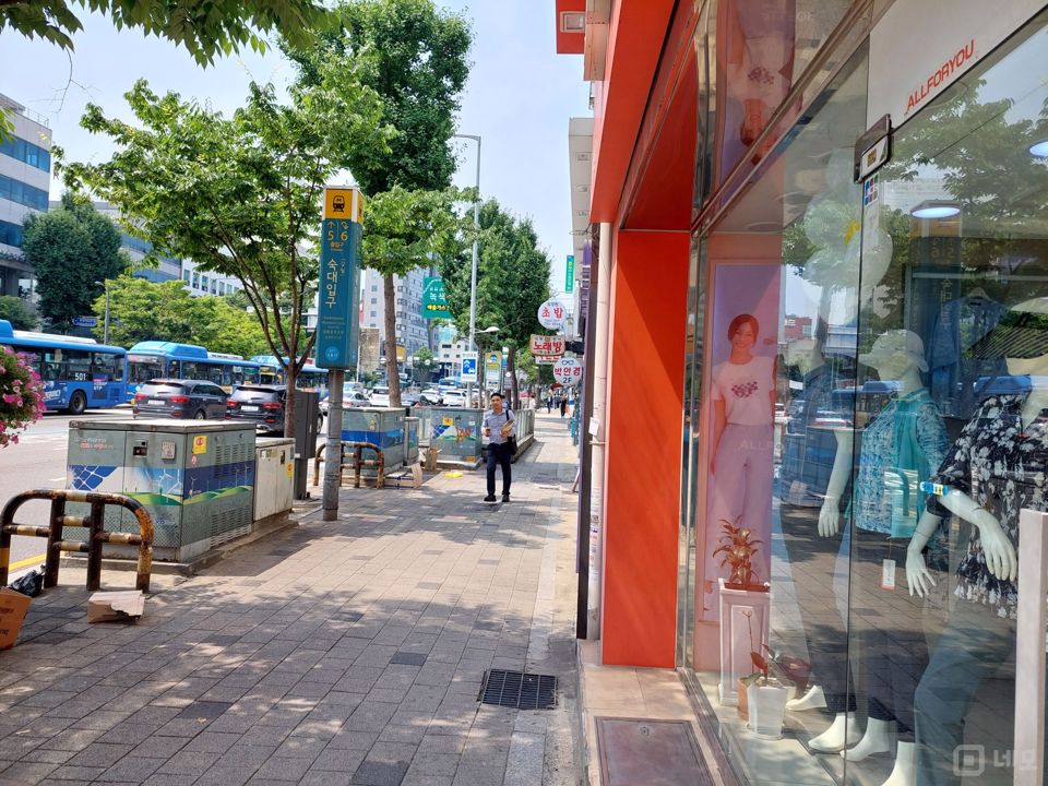 지하철 입구 바로 옆 초역세권 접근성 100점 매물의 7번째 사진