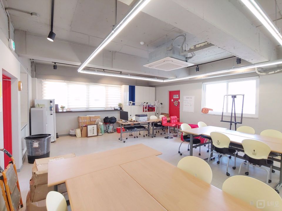 신사역부근 저렴한 특급인테리어 사무실 매물의 12번째 사진