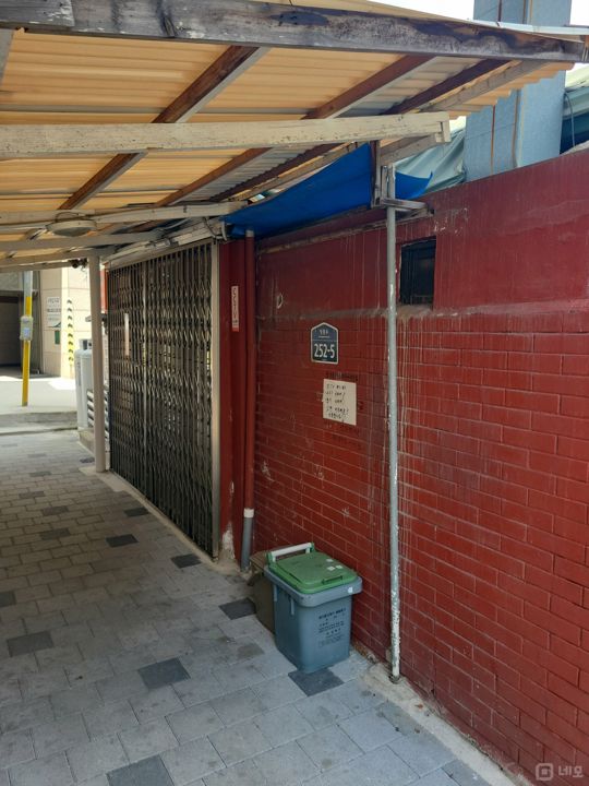 정릉동 복합상권에 위치한 실내포차 매물의 7번째 사진