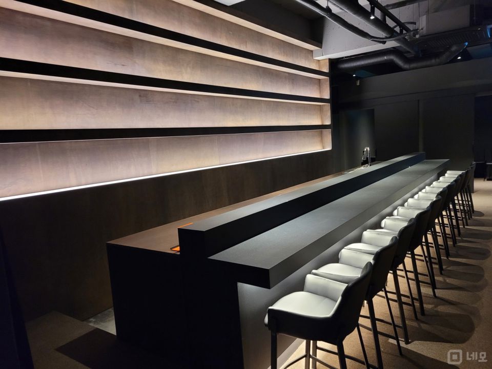 역삼동 선릉역 역세권, 고급스러운 인테리어, 매출 상승세의 요리주점 매물의 2번째 사진