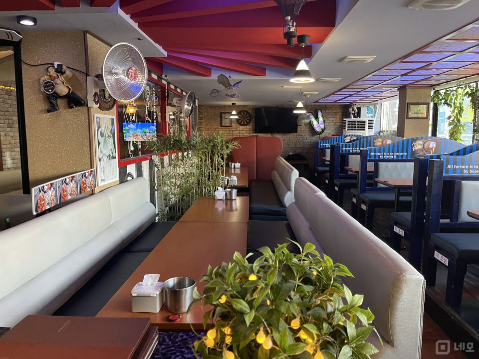 봉천동 초역세권, 유동인구 많은 거리 맥주호프점 매물의 1번째 사진