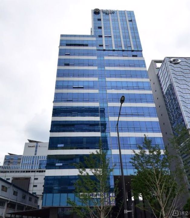 전용10 깔끔한 통구조 소호사무실 임대 매물의 5번째 사진