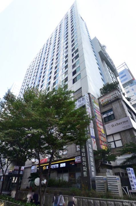 봉천동 시설양도 가능한 네일샵 매물의 9번째 사진