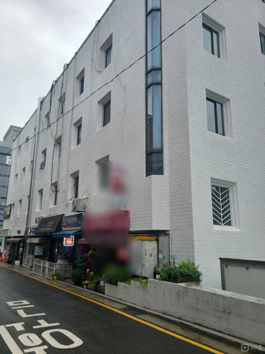 방배동 위치조건 뛰어난 꽃집 매물의 5번째 사진