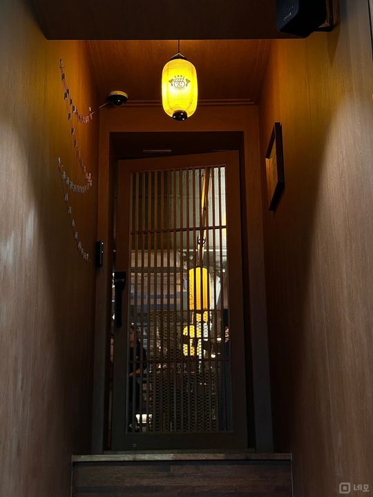 신사동 먹자라인 인근 위치한 핫플레이스 이자카야술집 매물의 6번째 사진