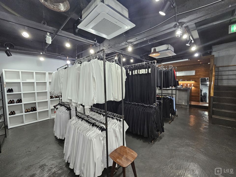 가시성, 접근성 좋은 갈월동 대로변 지하1층 상가 매물의 1번째 사진