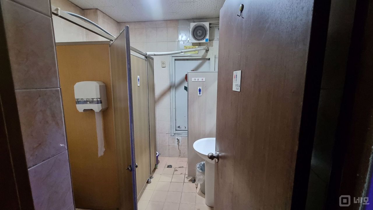 대로변 코너, 가시성 좋은 6층 정왕동 점포 매물의 10번째 사진