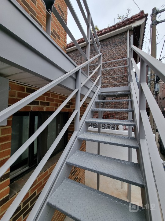 🍰 카페·일반음식점 최적지, 성수동 핵심 상권 매물의 4번째 사진