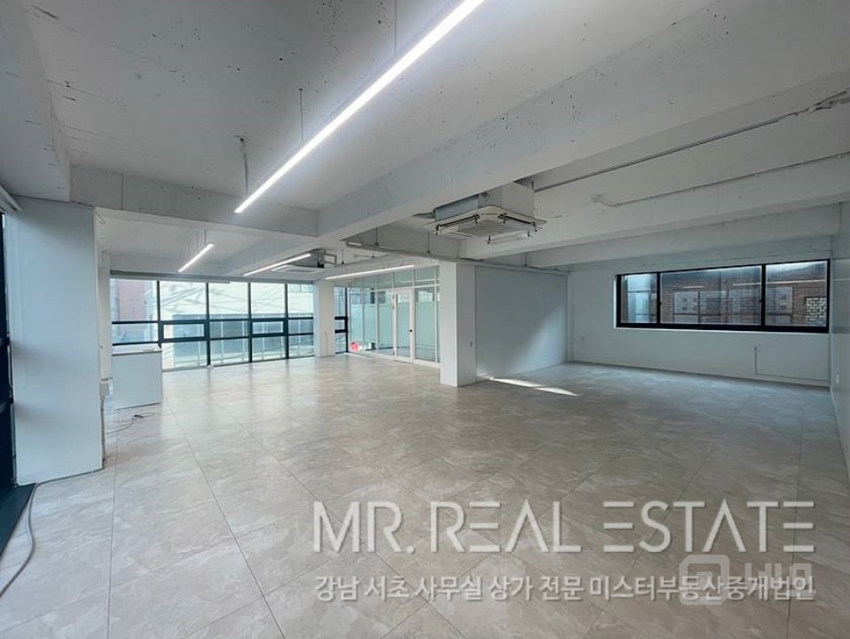 실사진.내외관컨디션ACE.주차가능.시설비X 매물의 1번째 사진