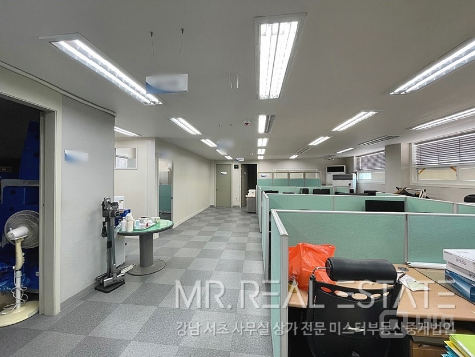역삼역3분.주차가능.S급가성비사무실.내외관컨디션ACE 매물의 1번째 사진