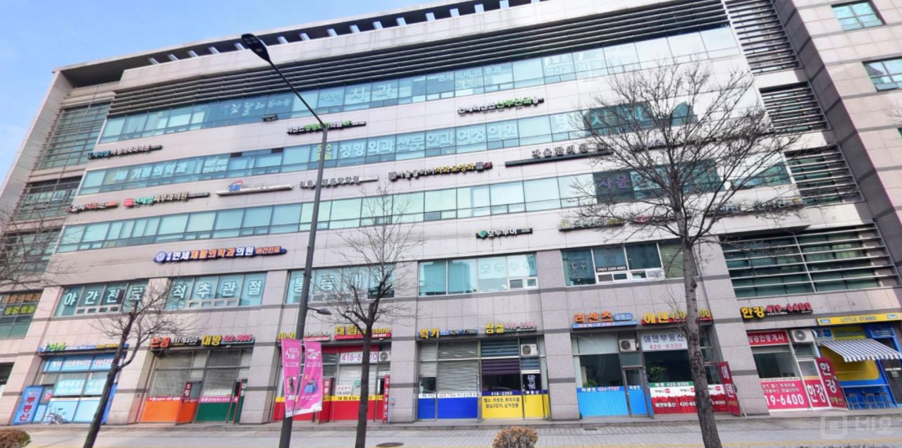 송파구 잠실동 위치좋은 대로변 3층 상가 임대 매물의 6번째 사진