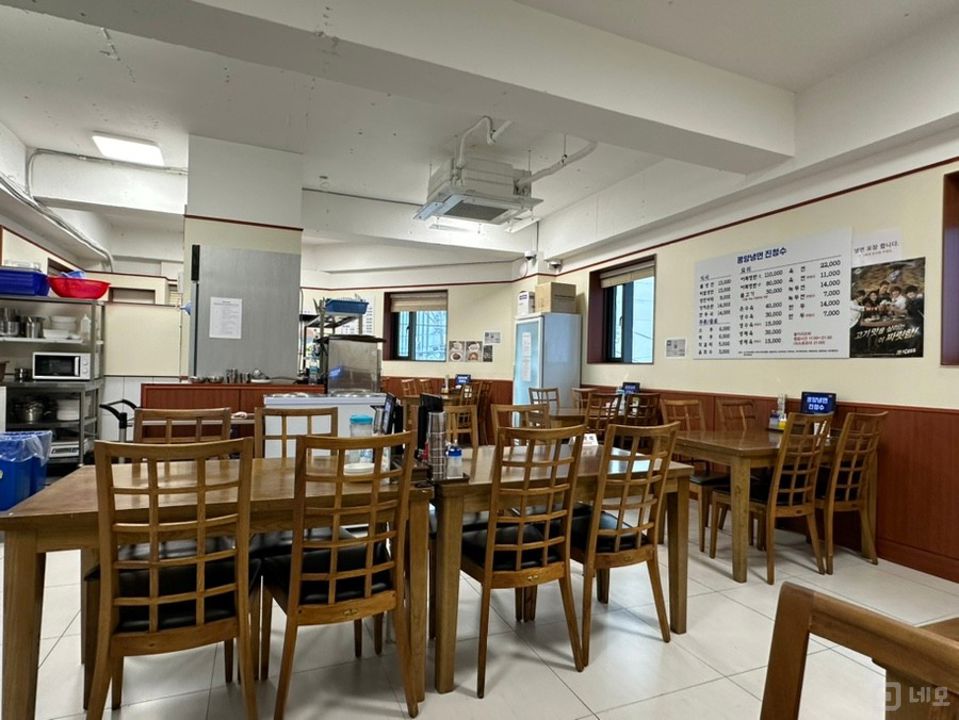 청담동 인테리어 및 시설 최상 무권리, 한식점 매물의 1번째 사진