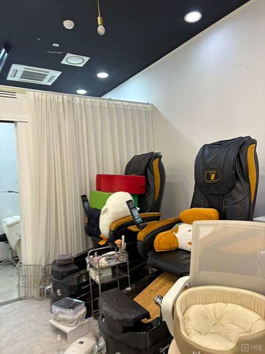 상왕십리동 단지내 상가에 위치한 네일샵 매물의 4번째 사진