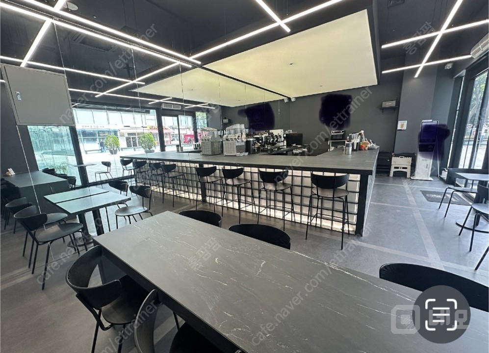 무권리!! 상암동 오피스 상권 프리미엄 1층 카페 매장 매물의 1번째 사진