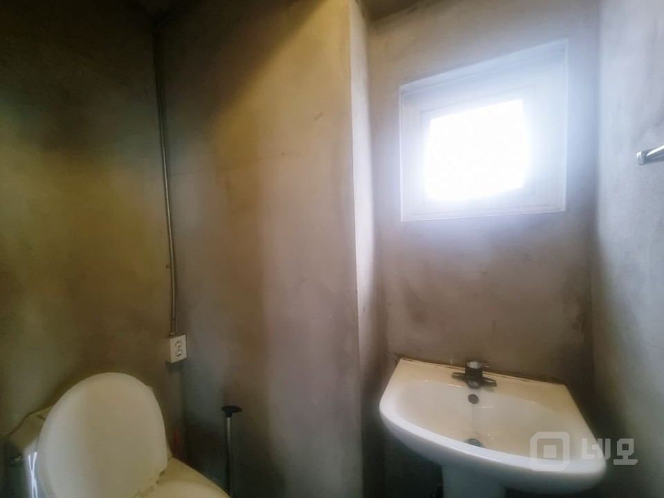 홍대 땡땡거리 빈티지스타일 가성비 좋은 테라스상가사무실!! 매물의 5번째 사진