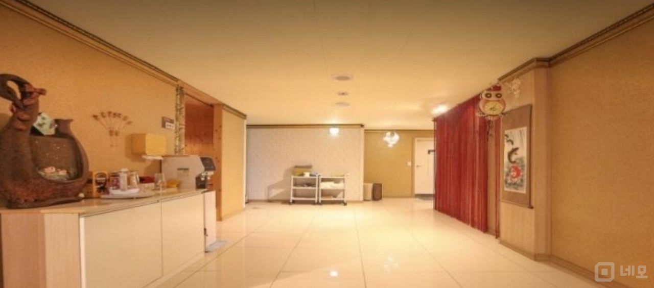 접근성 좋은 대로변, 퇴계원리 3층 마사지샵 매물의 1번째 사진