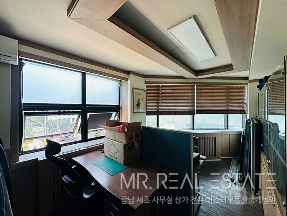 ★세무.변호사.강추★대법원바로옆.서초역1분.지정식주차.가성비ACE 매물의 13번째 사진
