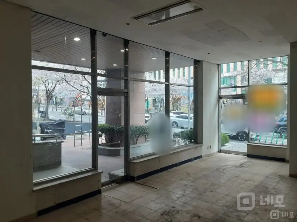 무권리 위치 좋은 상가(역세권 도보2분, 주택밀집) 매물의 4번째 사진
