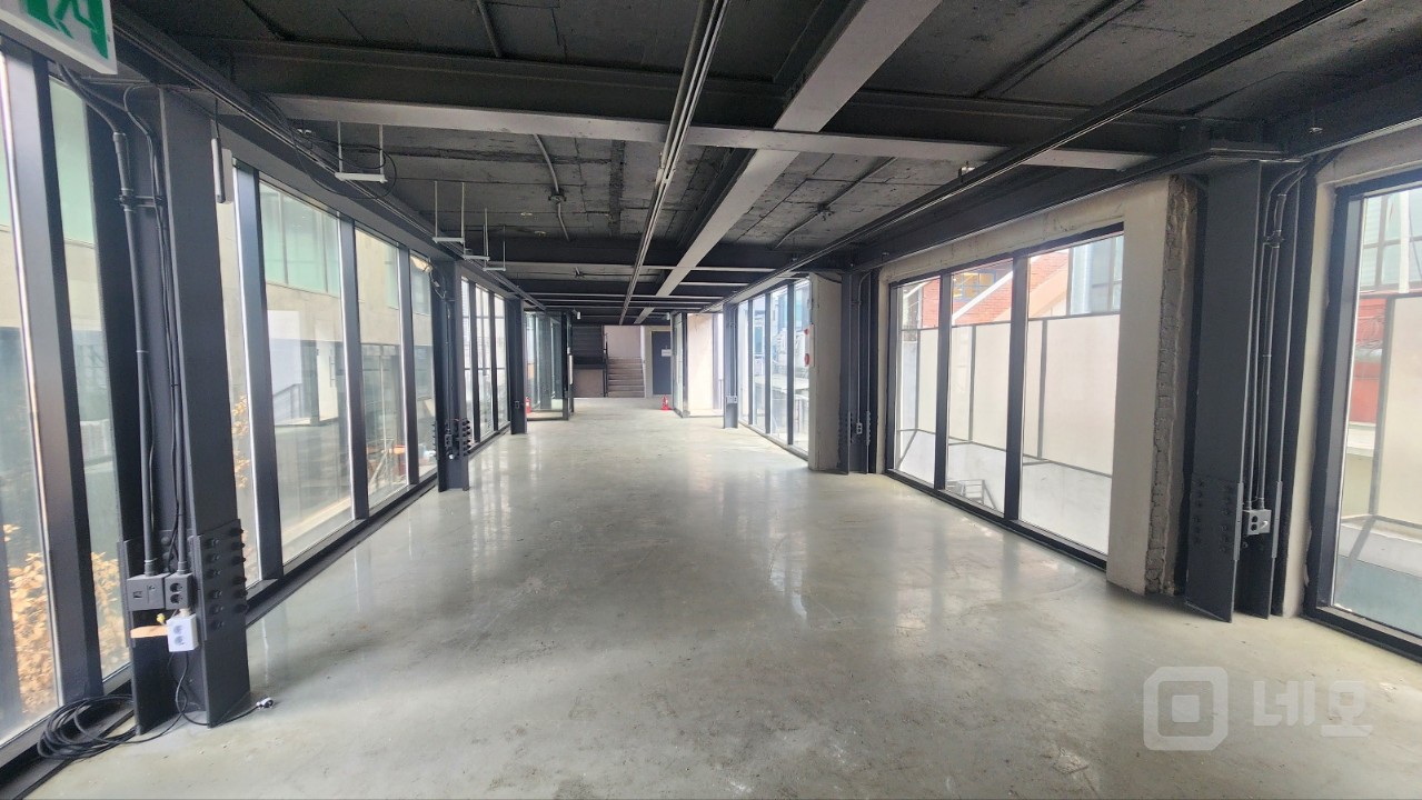 무권리💗건대초역세권💗320평💗대로변💗통임대 매물의 8번째 사진