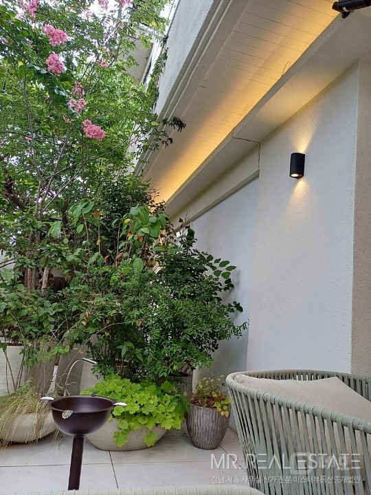 주택형 통사옥 정원 테라스 가성비ACE 매물의 18번째 사진
