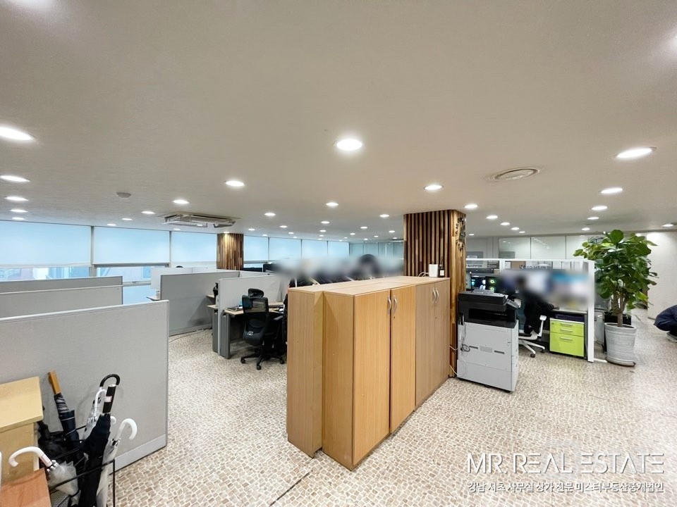 선정릉역2분.내외관ACE.가성비甲.주차2대.사진有 매물의 5번째 사진