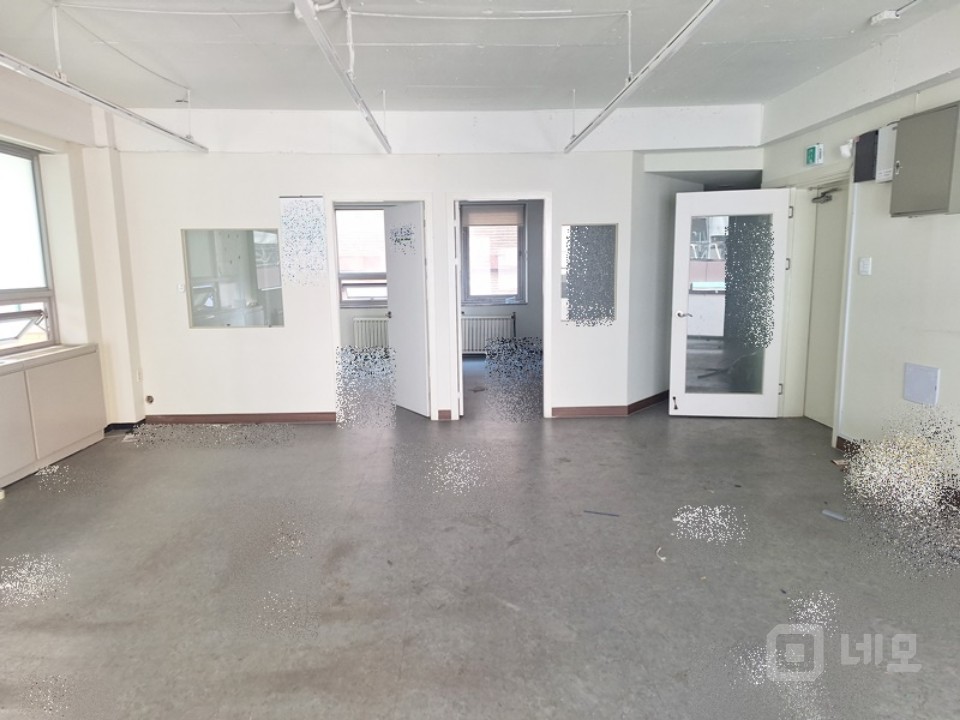 룸2개,개방감 굿,탕비실 매물의 3번째 사진