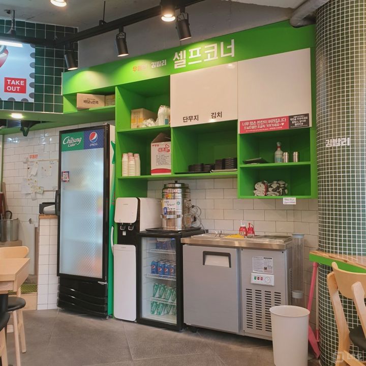 수유동 대로변, 깔끔한 시설 분식점 매물의 3번째 사진