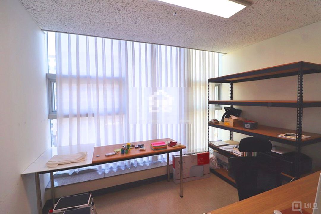 발산 마곡 저렴한 대로변뷰 사무실 즉시입주 가능 매물의 2번째 사진