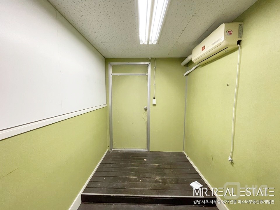 사진有.신사역 8번출구 인근.테라스有.접근성甲 매물의 17번째 사진